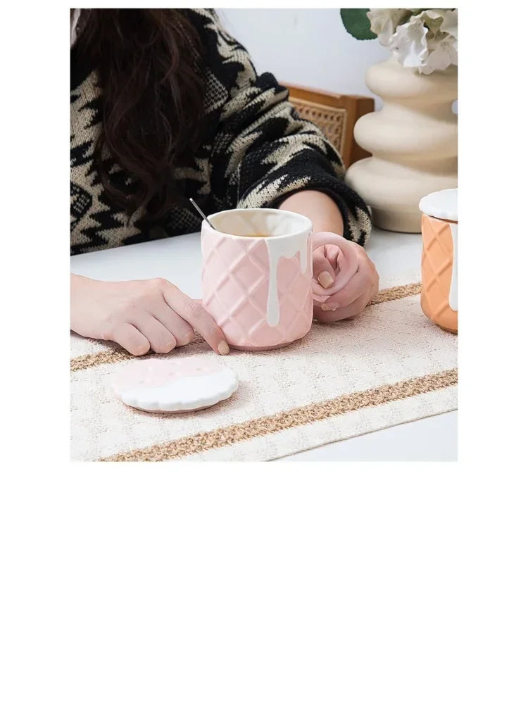 1pc 400ML Biscuit Pattern Coffee Mug With Lid And Spoon Ceramic Coffee Cups Cute Kawaii Water Cup Summer Winter Drinkware Gifts